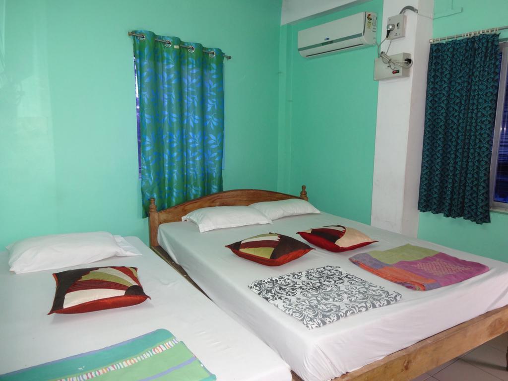 Hotel Lalaji Bayview ميناء بلير المظهر الخارجي الصورة